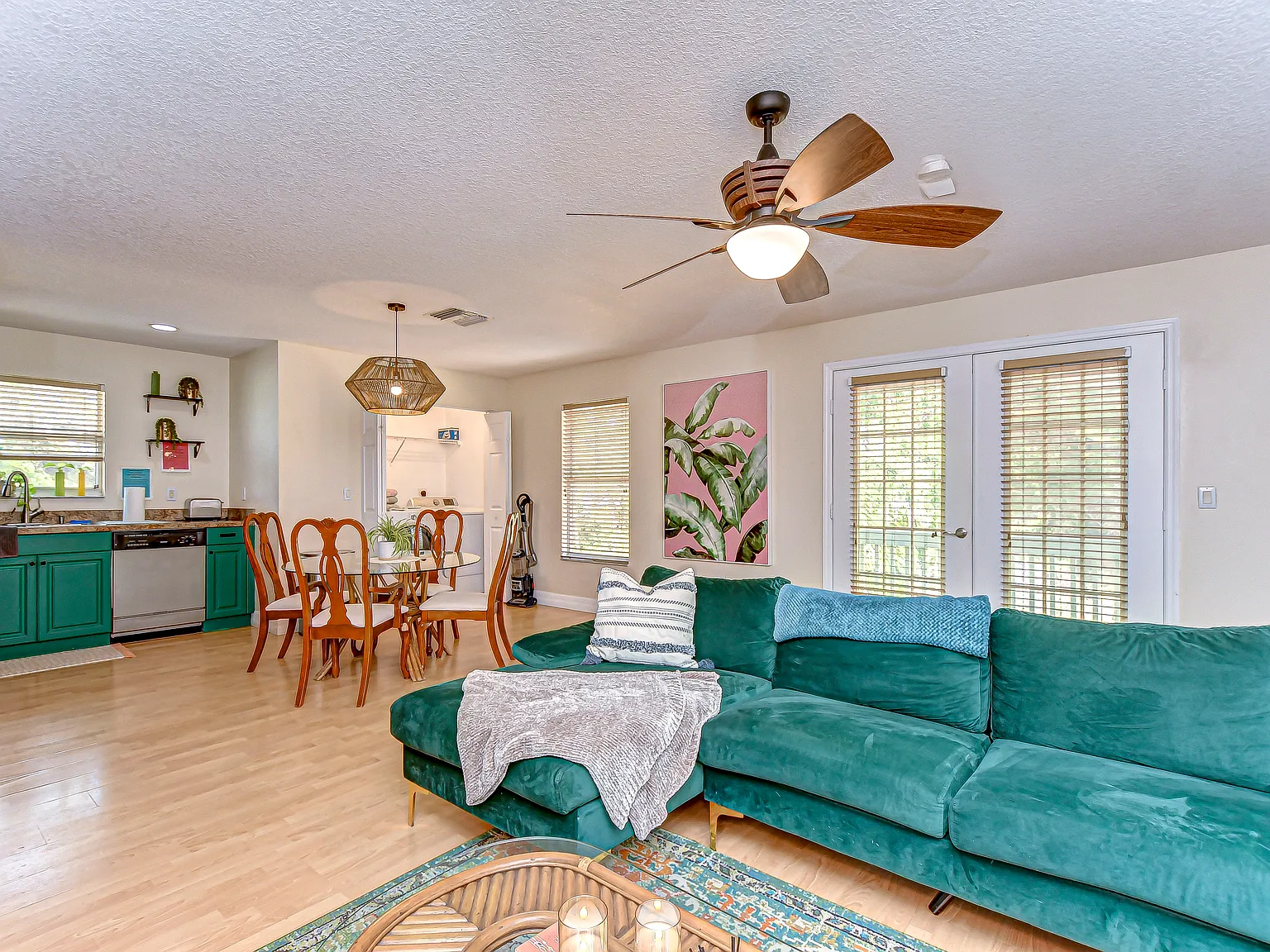 Open layout from the kitchen and dining room area