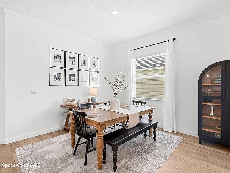 1029 Cavailian Pl NW — Photo 10