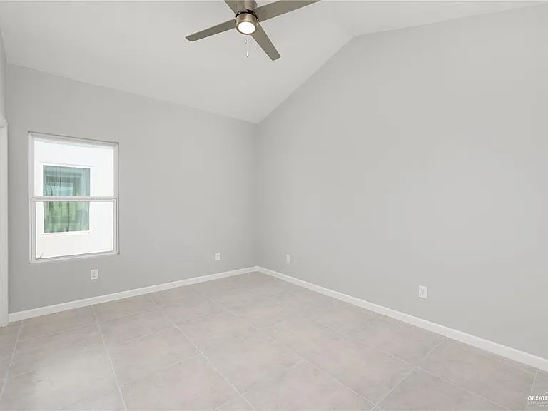 2705 Woodpecker Rd #2 — Photo 11