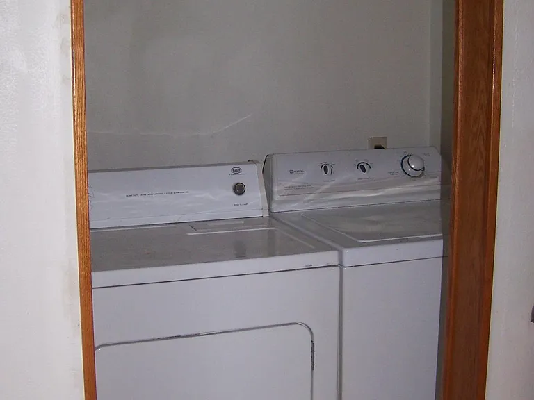 111 Pin Oak Dr #C — Photo 7