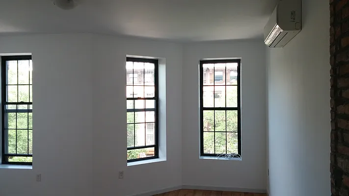 Rented by Obiajula Ugbomah, LREB | media 7