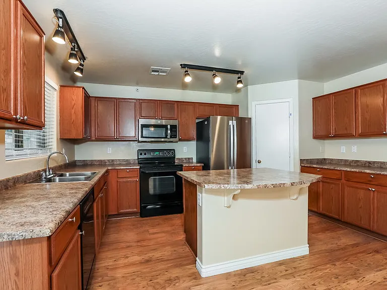 4332 S Ponderosa Dr — Photo 7
