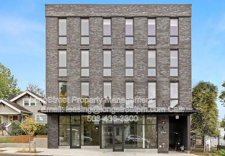4064 N Mississippi Ave #205 — Photo 8
