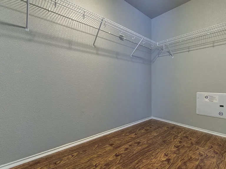 307 Riverine Way — Photo 15