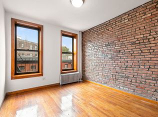 56 Macdougal St APT 17, New York, NY 10012
