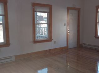 27 1/2 Chrome St, Worcester, MA 01604