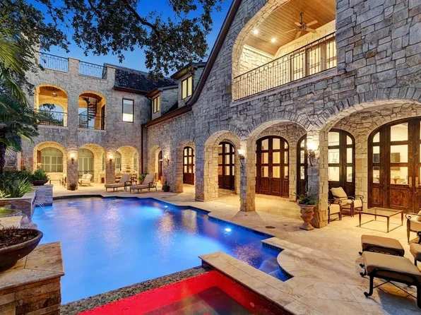 5401 Doliver Dr, Houston, TX 77056