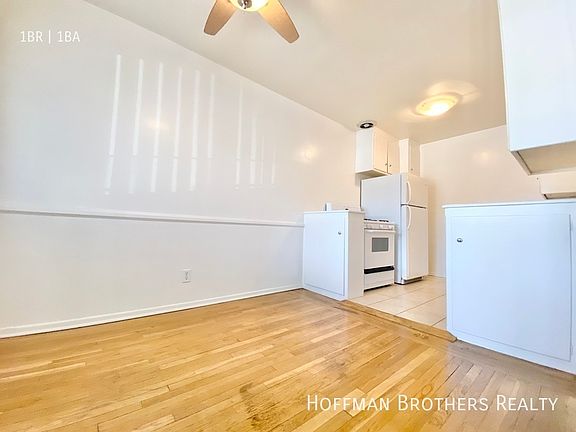 3rd image of 11300 Gladwin St #4A