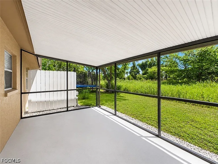 18541 Iris Rd — Photo 14