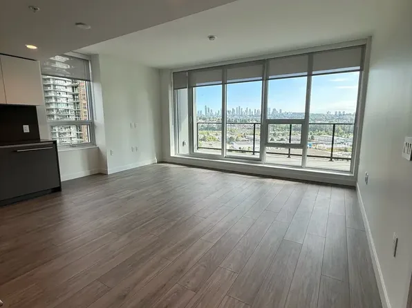 2135 Springer Ave, Burnaby, BC