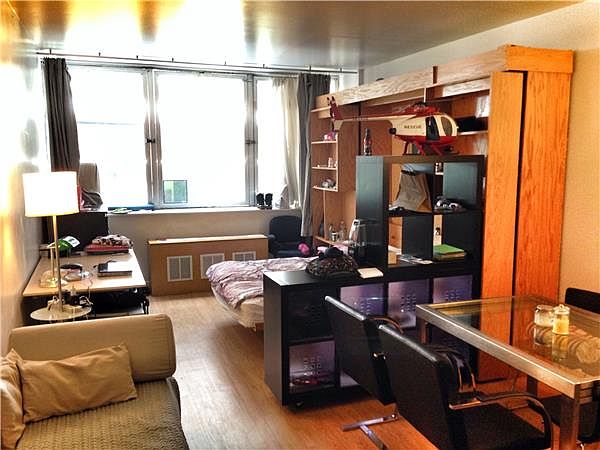 1st image of 164-168 Pearl St #2H