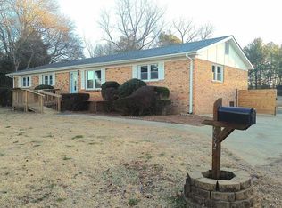 103 Wells Dr, Boiling Springs, SC 29316