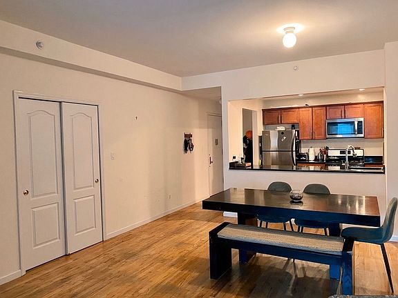 5th image of 41-32 44th St #3D