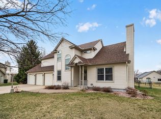 8057 Garfield St NE, Spring Lake Park, MN 55432