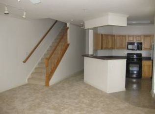 115 Elmcroft Blvd, Rockville, MD 20850