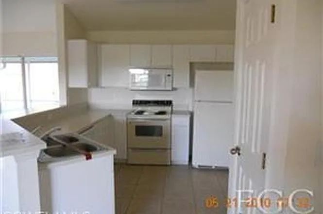 3 bed, 1314 sqft, $1,590 — Photo 4