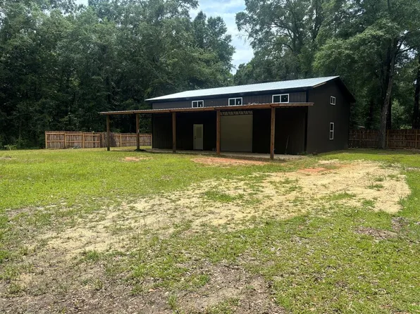 488 Pc Black Rd, Geneva, AL 36340