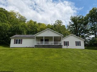 149 Glady Creek Rd, Fairmont, WV 26554