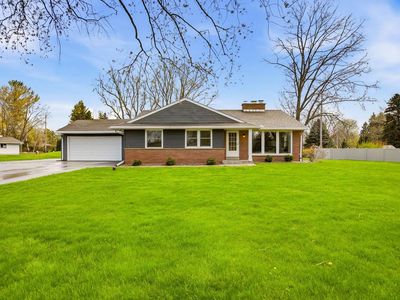 W228N3952 Crescent DRIVE, Pewaukee, WI, 53072
