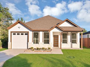 5805 Barkridge Dr, Granbury, TX 76048
