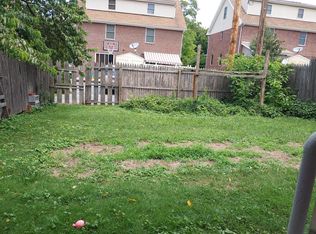 939 E Madison St, Lancaster, PA 17602