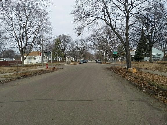 4th image of 4651 Emerson Ave N