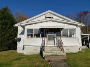 161 Owl Creek Rd, Tamaqua, PA 18252