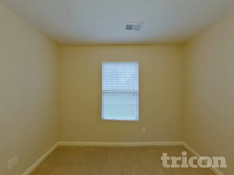 5862 Mahogany Pl SW — Photo 12