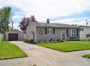 834 Kendon Dr, Lansing, MI 48910