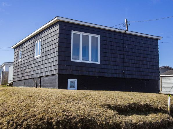 21 Baird Street, Port Aux Basques, NL A0M1C0