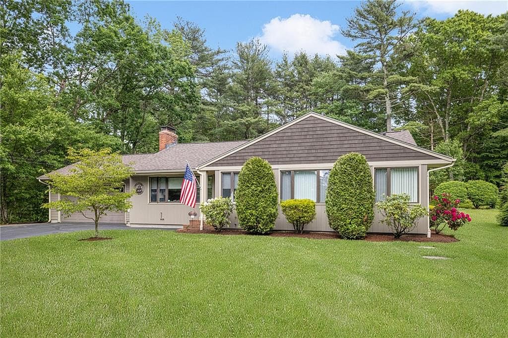 236 Phillips Hill Rd, Coventry, RI 02816 | Zillow