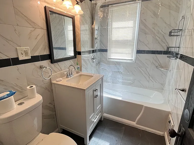 498 Prospect Ave #2 — Photo 7