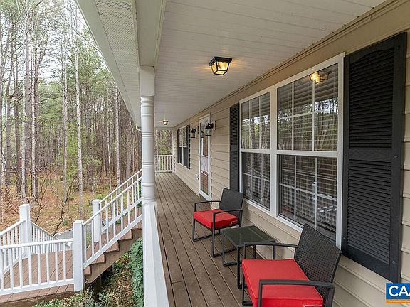 2nd image of 246 White Cedar Rd