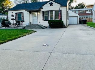 813 SW Webster Ave, Topeka, KS 66606