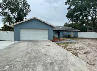6401 Brook Hollow Ct, Tampa, FL 33634
