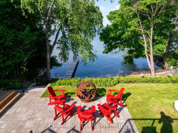 25 Pinery Ln, Georgina, ON L0E 1L0