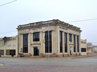 121 W Main St, Ranger, TX 76470