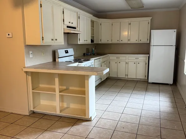 915 Saratoga St, Ruston, LA 71270