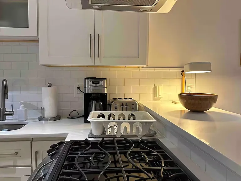 650 Decatur St #GDN — Photo 10