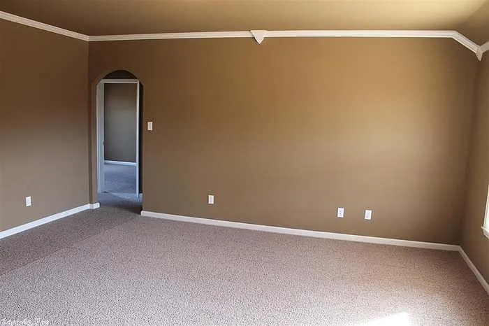 159 Harvick Cir — Photo 13