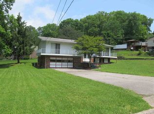 346 Oakmont Dr, Poca, WV 25159