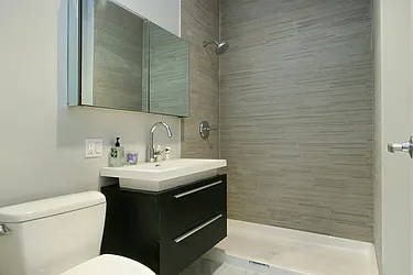 Rented by Chana Ofek, LREB