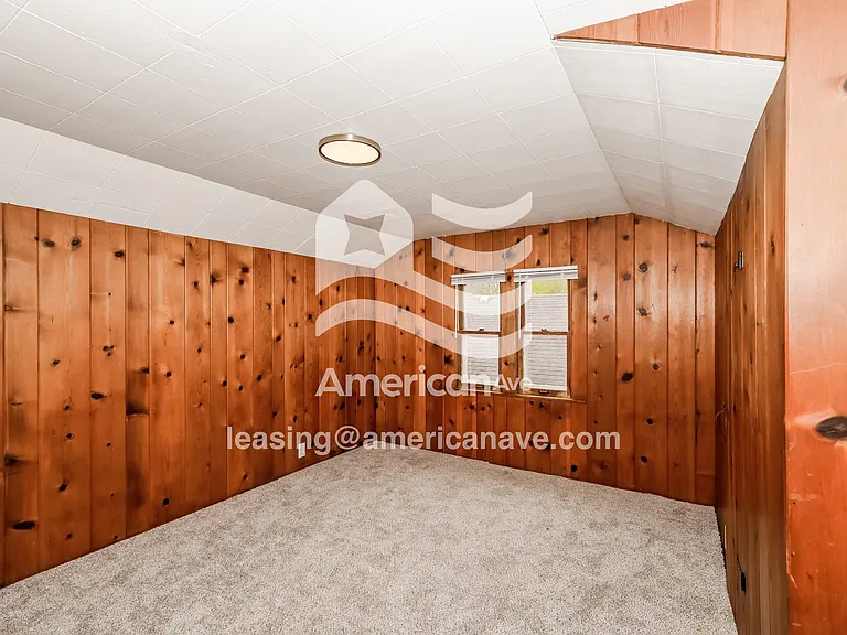 1656619_009_sitting_room_12707304.jpg