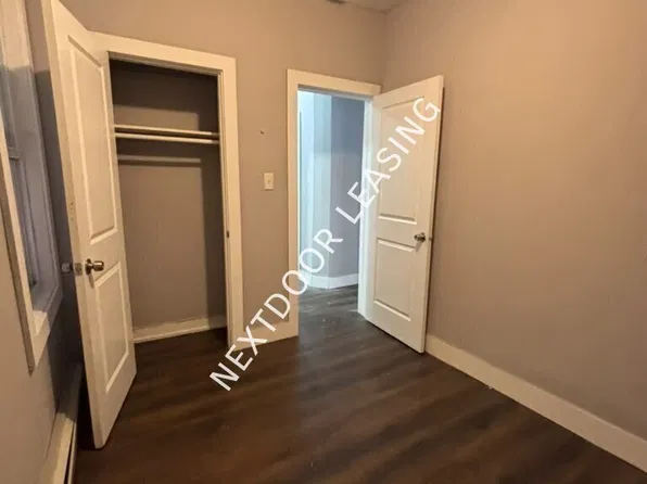 122 Orient Ave, Jersey City, NJ