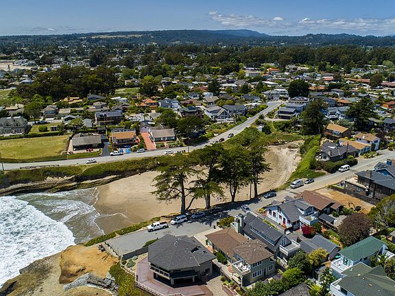 4th image of 130 Sunny Cove Dr