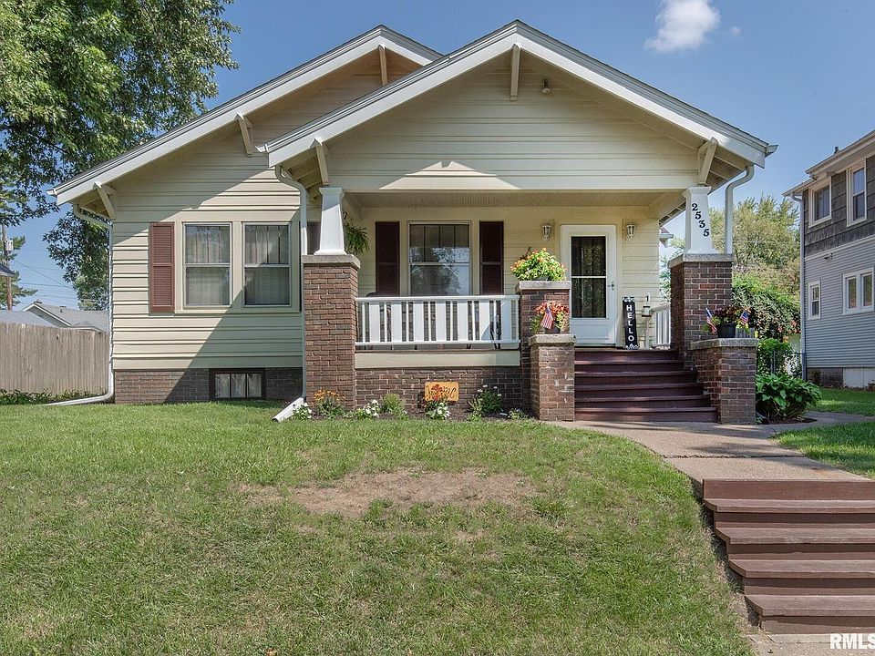 1st image of 2535 20th Ave