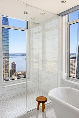 Sold by Compass | media 23