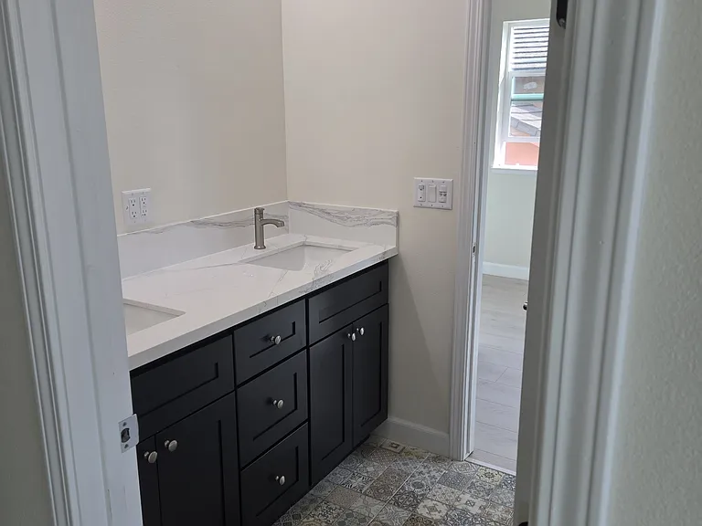 2605 Bonnard St #2607 — Photo 12