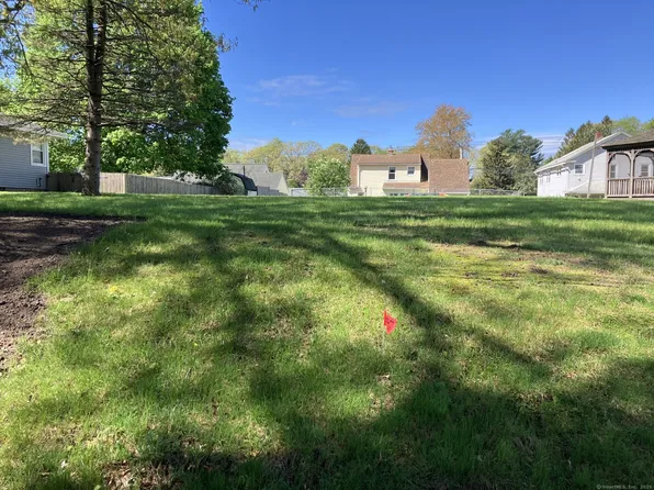 S Grove Street, Vernon, CT 06066