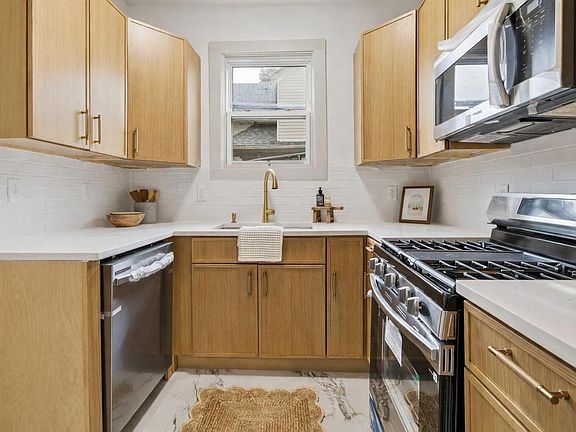5th image of 1206 Carlisle AVENUE